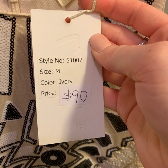 Gorgeous formal dress - Picture 4 of 4